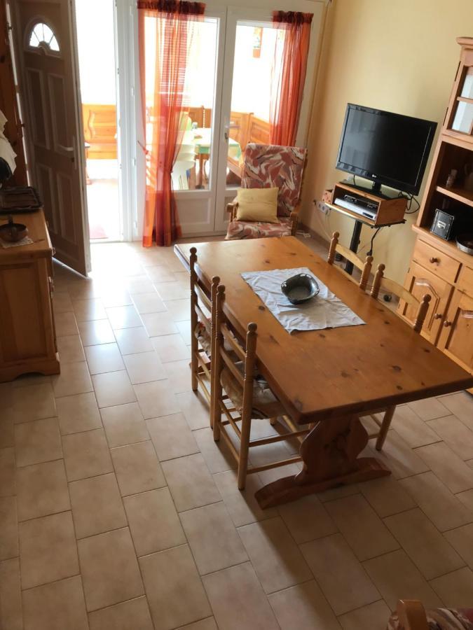 Charme Et Simplicite De Ce Nouveau Bien Empuriabrava Exteriör bild